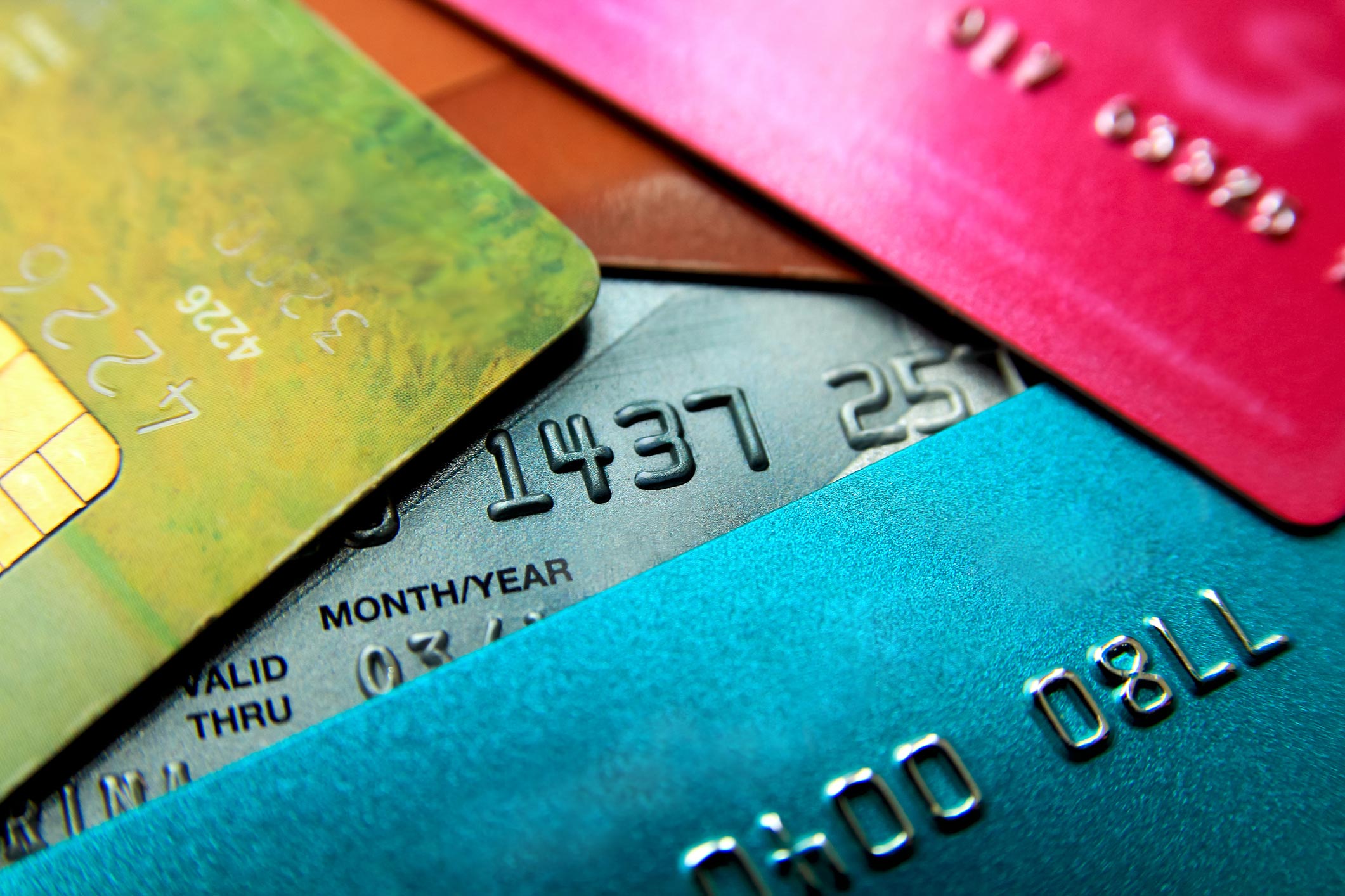 Merchant-Ecommerce-Endless-benefits-bottom-photo-replace-artwork-graphic-multi-credit-cards-photo-iStock-682285434